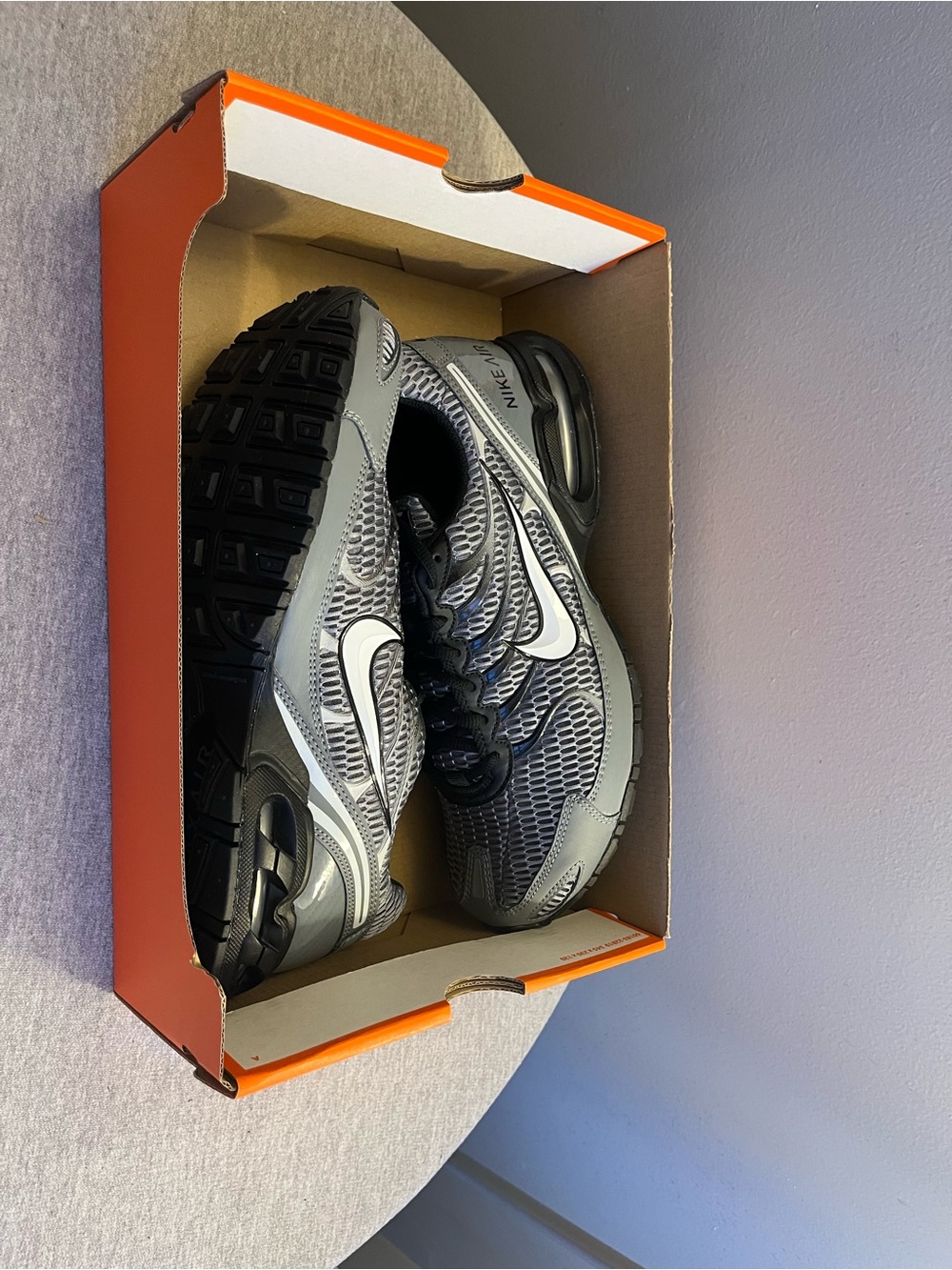 Nike Air Max Torch 4 Cool Grey White Black Athletic Men Shoes Size 10 343846-012 - Picture 12 of 12